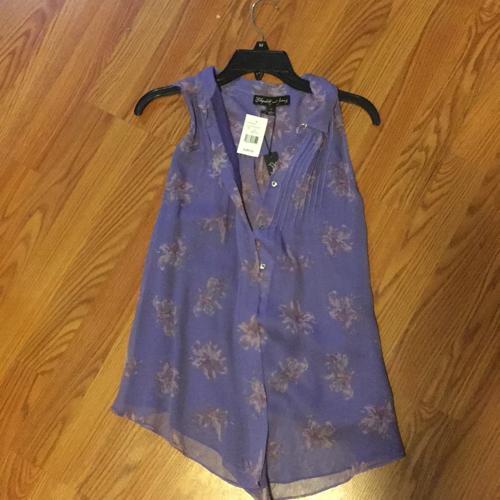 Sleeveless floral %100 silk top